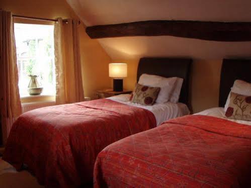The Horse & Jockey Inn Найтън Екстериор снимка