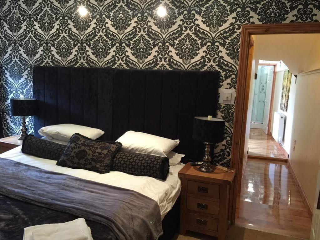 The Horse & Jockey Inn Найтън Екстериор снимка
