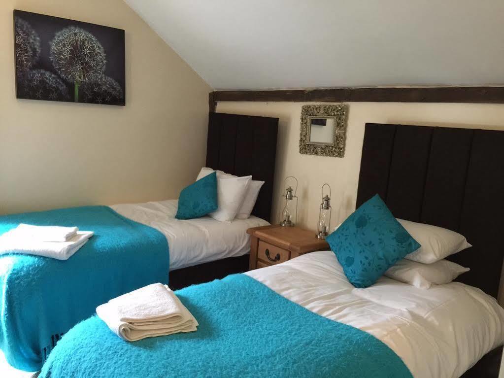 The Horse & Jockey Inn Найтън Екстериор снимка