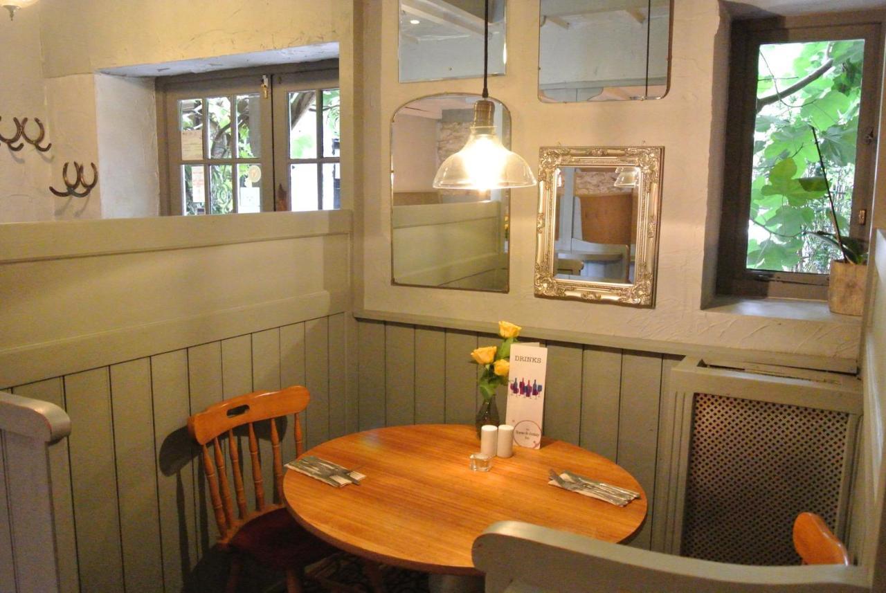 The Horse & Jockey Inn Найтън Екстериор снимка