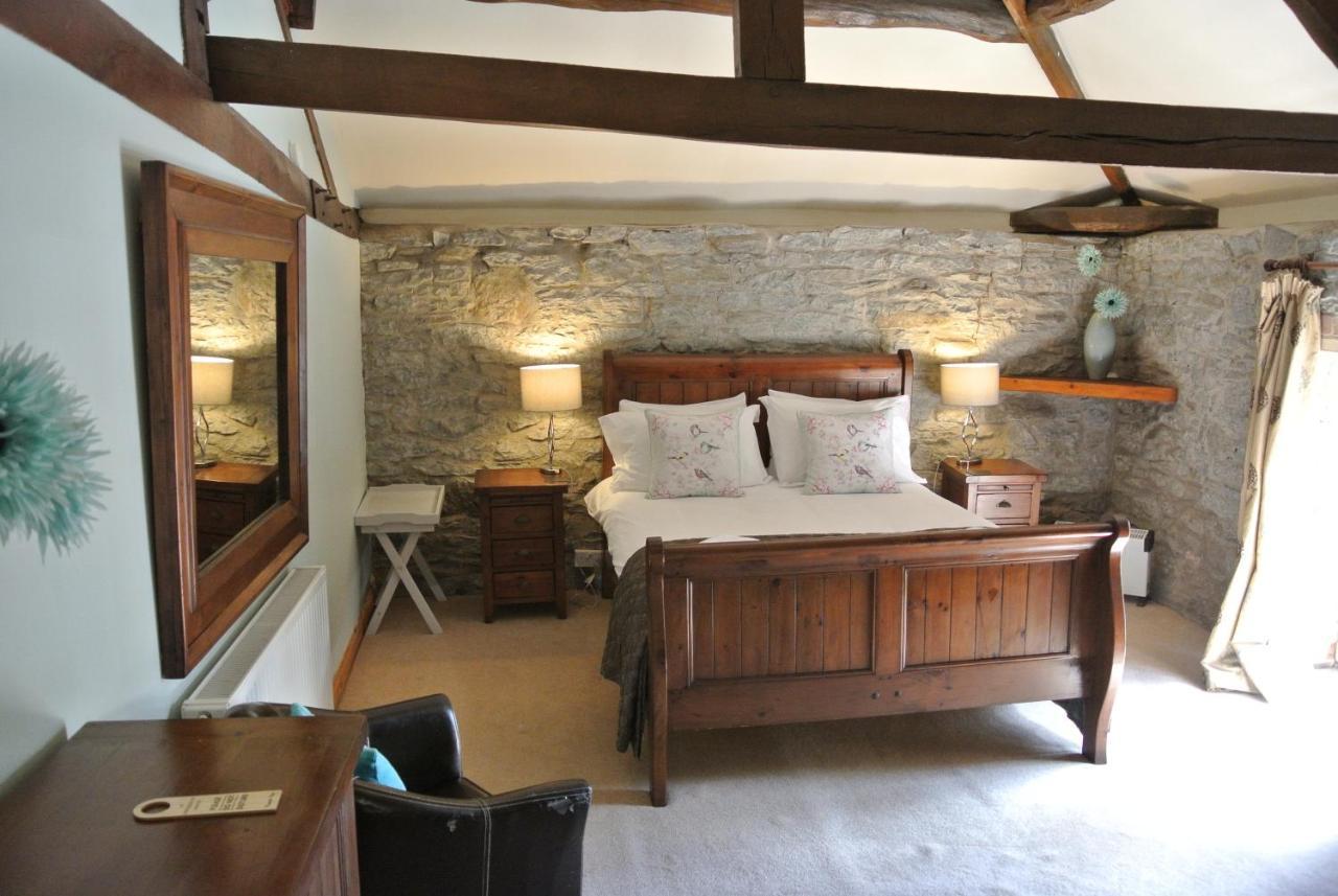The Horse & Jockey Inn Найтън Екстериор снимка