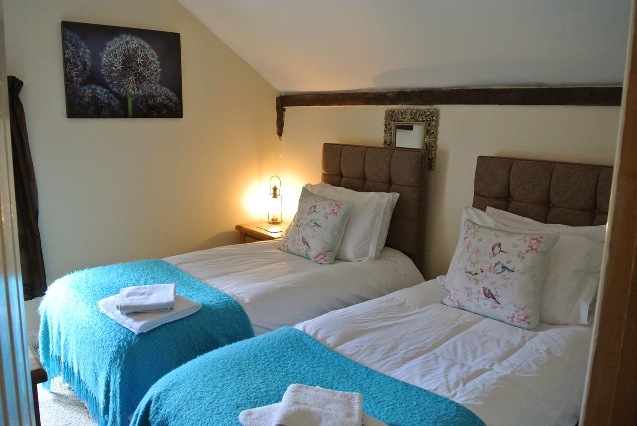 The Horse & Jockey Inn Найтън Екстериор снимка
